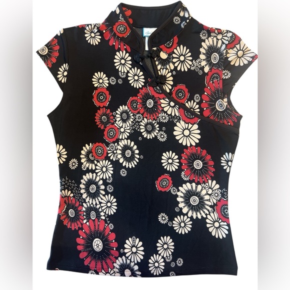 a'gaci Tops - A’gaci Black and Red Asian Fashion Inspired Floral Top Size Large NEW